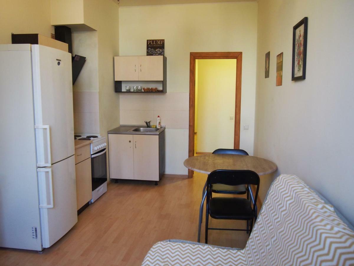 Dolphin Apartment Odessa Exterior photo