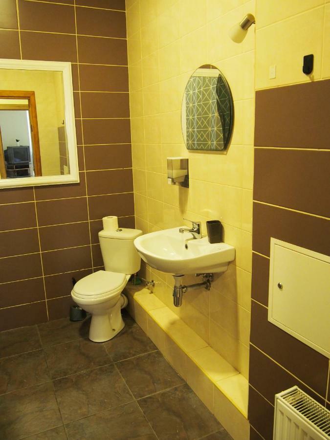 Dolphin Apartment Odessa Exterior photo